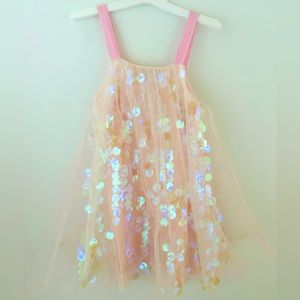 Sparkly Pink Halabaloo irresistible Iridescent Size 4 Kids dress.